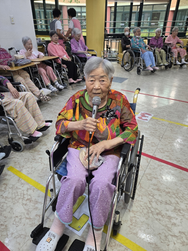 f105cb9a00d88754e9572c7022ef8952_1759801818_3059.jpg
